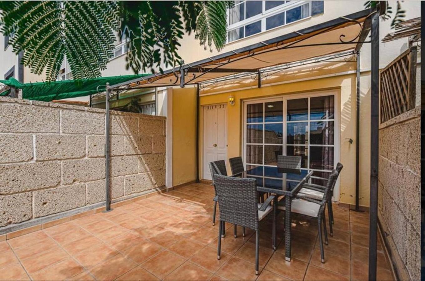 カジャオ・サルバヘ Comfy Duplex For Family Vacationsヴィラ エクステリア 写真